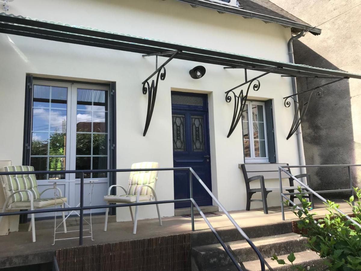 Town House Jumilhac-Le-Grand Vila Exterior foto